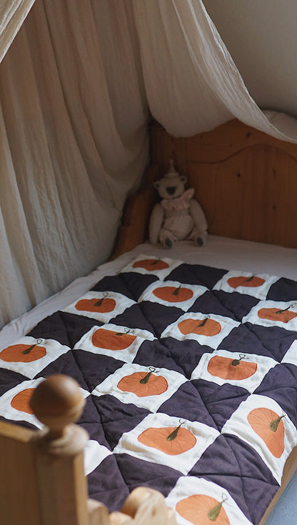 Heirloom Quilt Pumpkin