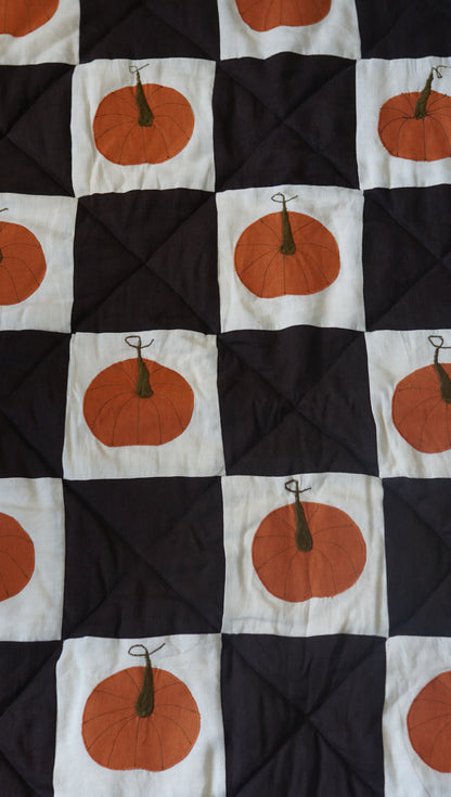 Heirloom Quilt Pumpkin