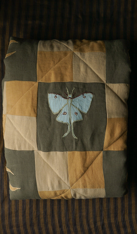 Heirloom Quilt Luna Moth