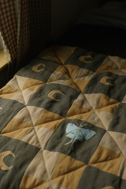 Heirloom Quilt Luna Moth