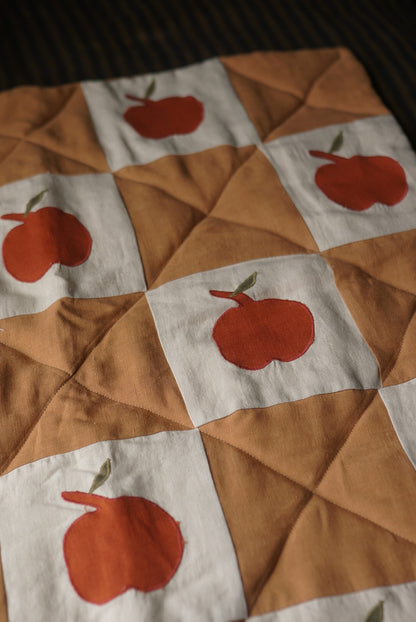 Heirloom Quilt Apple