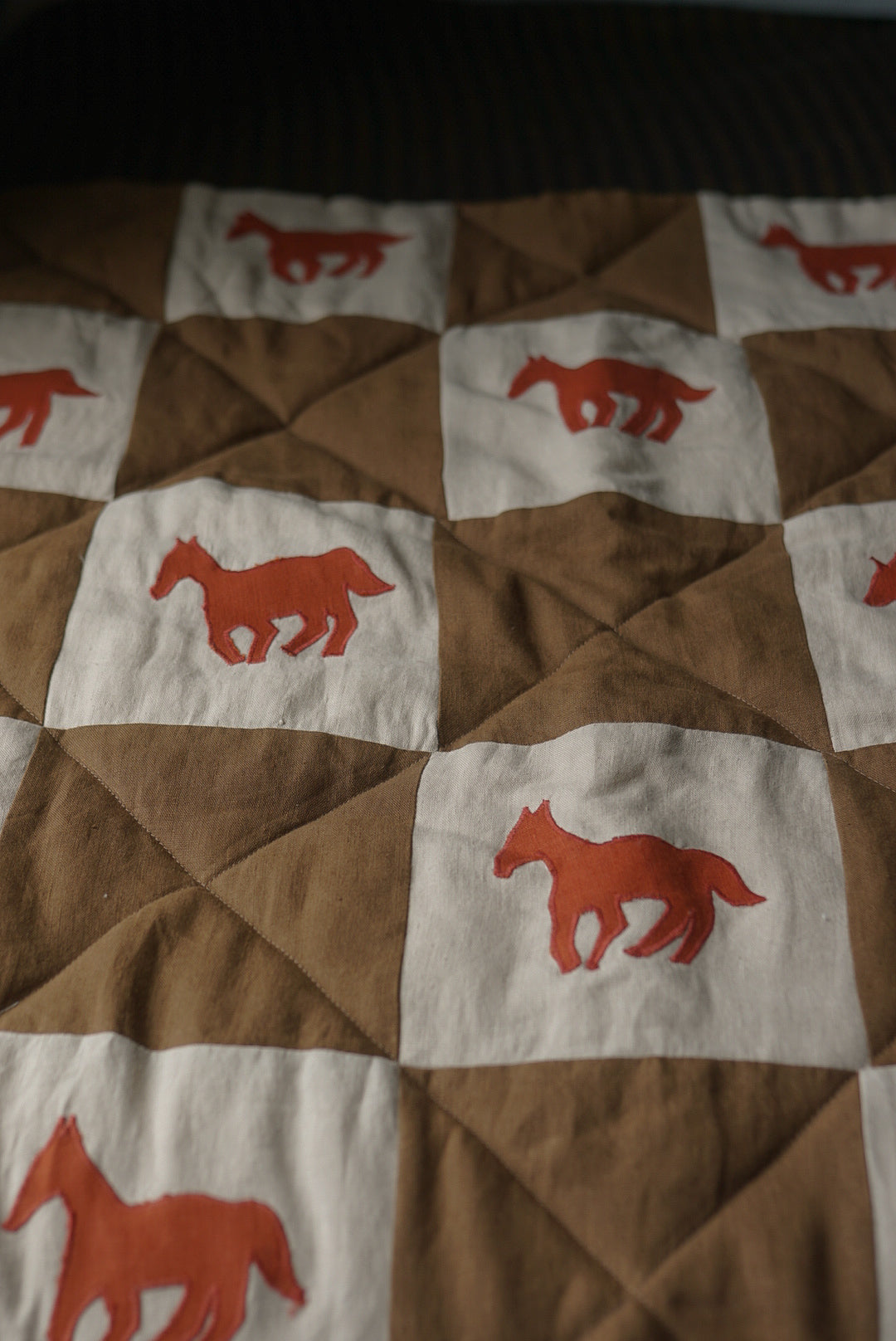 Heirloom Quilt Equestrian