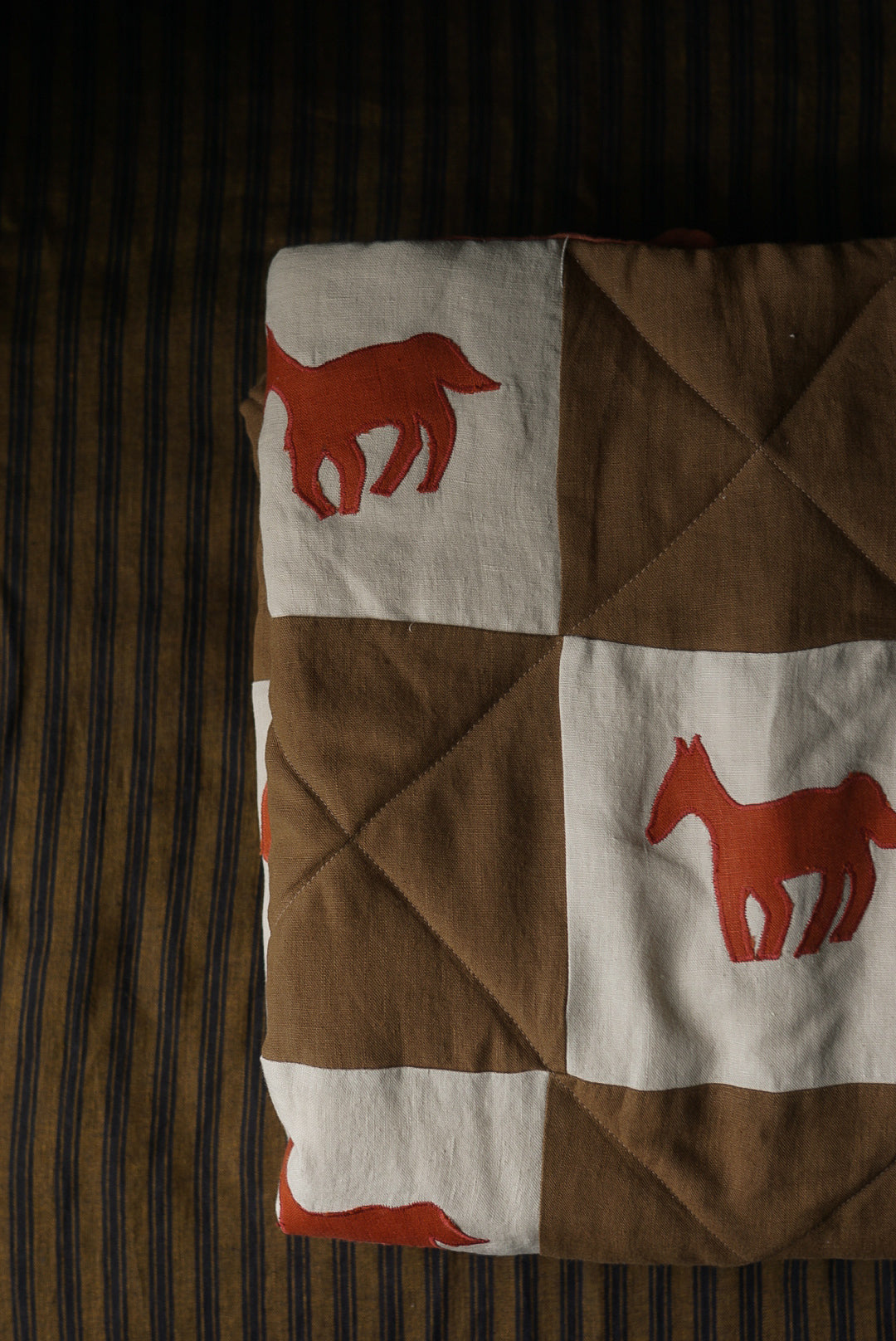 Heirloom Quilt Equestrian