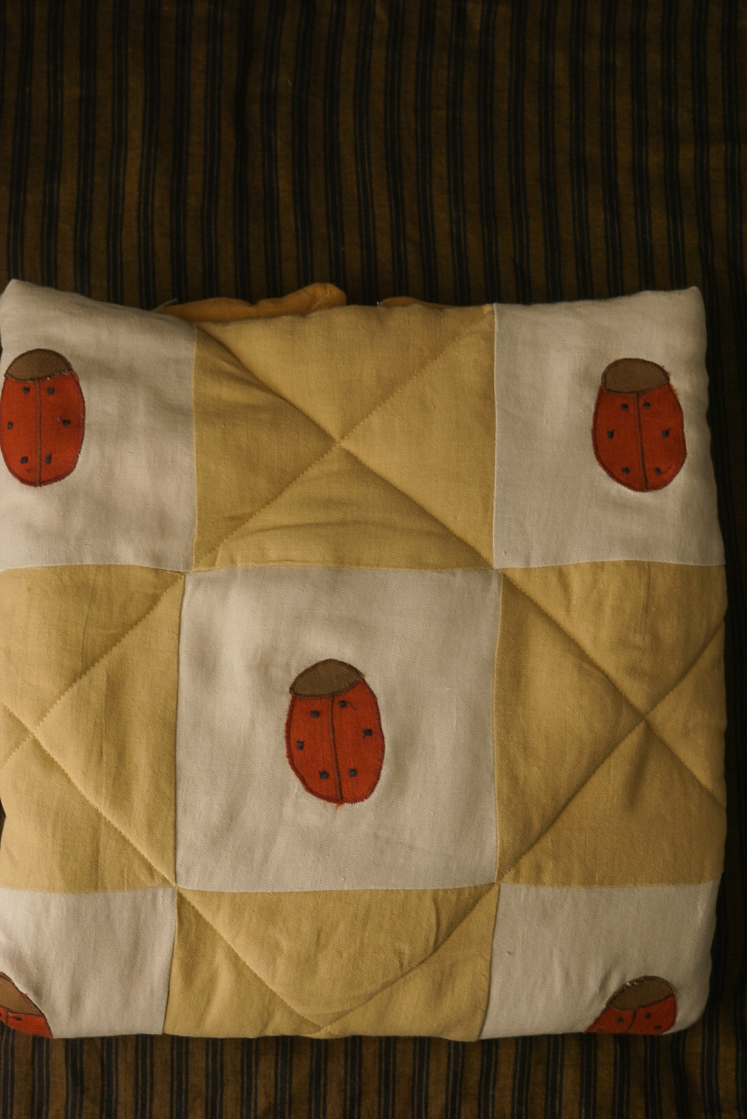 Heirloom Quilt Ladybug
