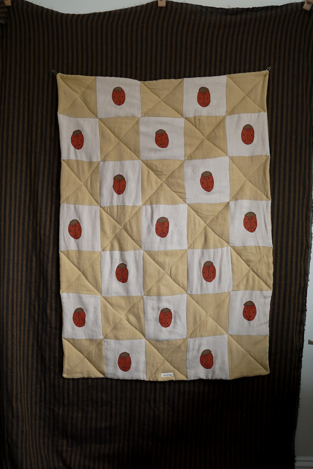 Heirloom Quilt Ladybug