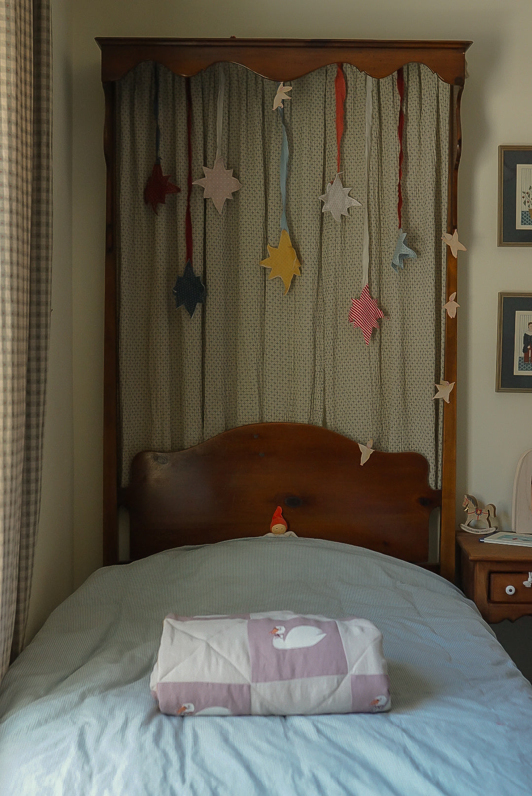 Heirloom Quilt Swan